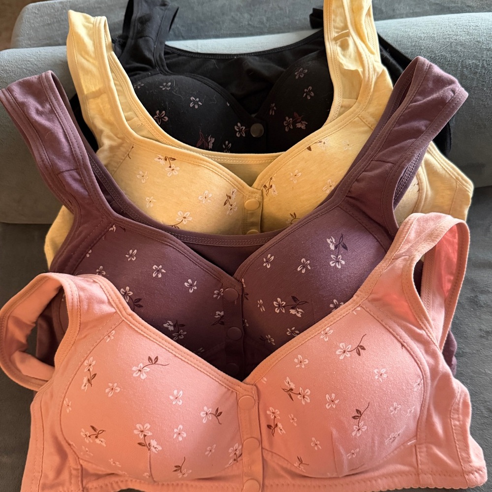 Playtex Pastel Wireless Bras Set